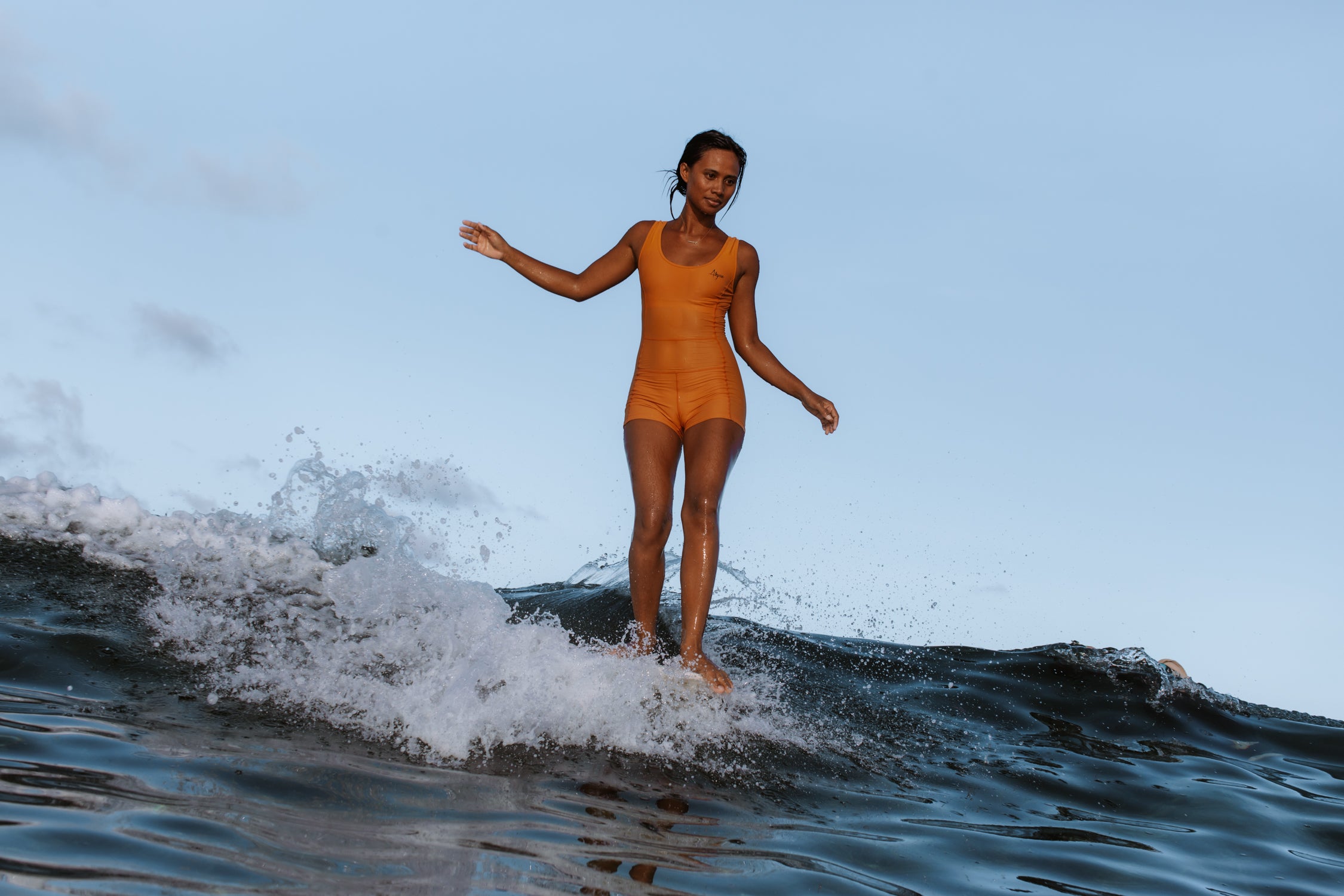 Ikit Agudo longboard