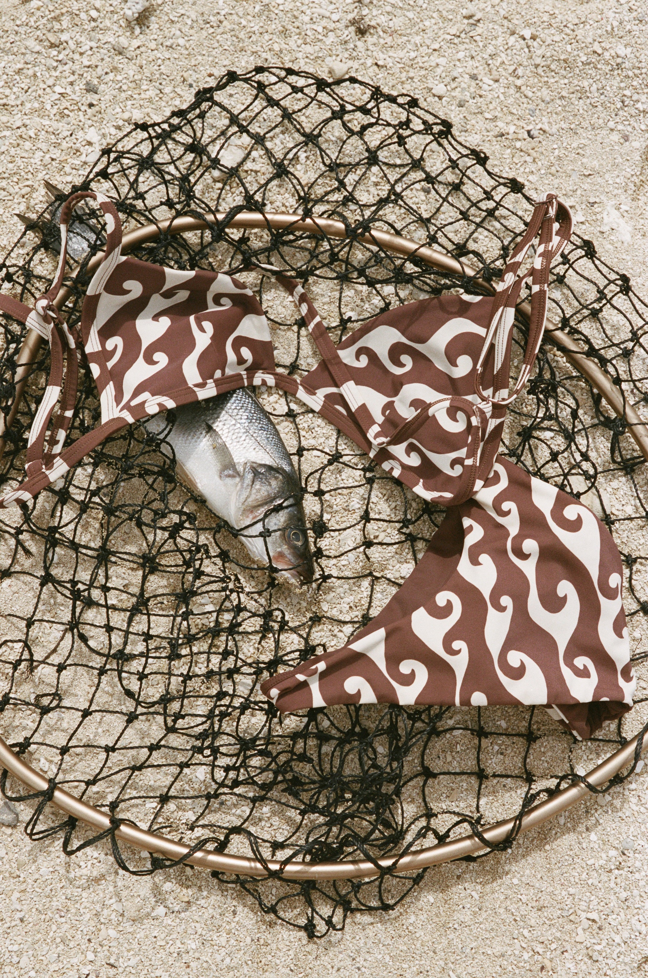 Faye | High-Cut Bikini - Wave Print | Sustainable Swimwear