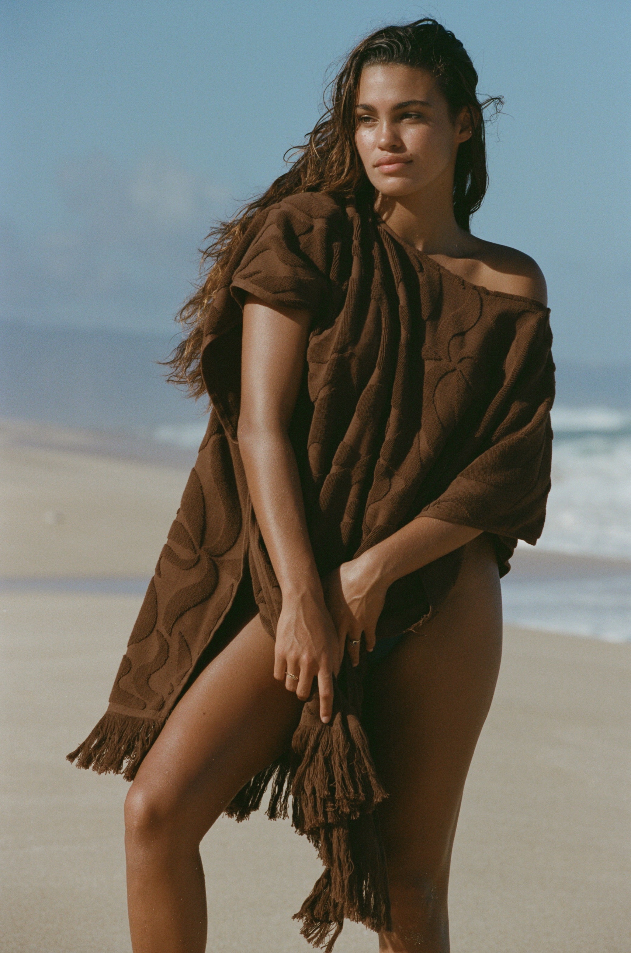 Surf Changing Poncho - Reef - chocolate