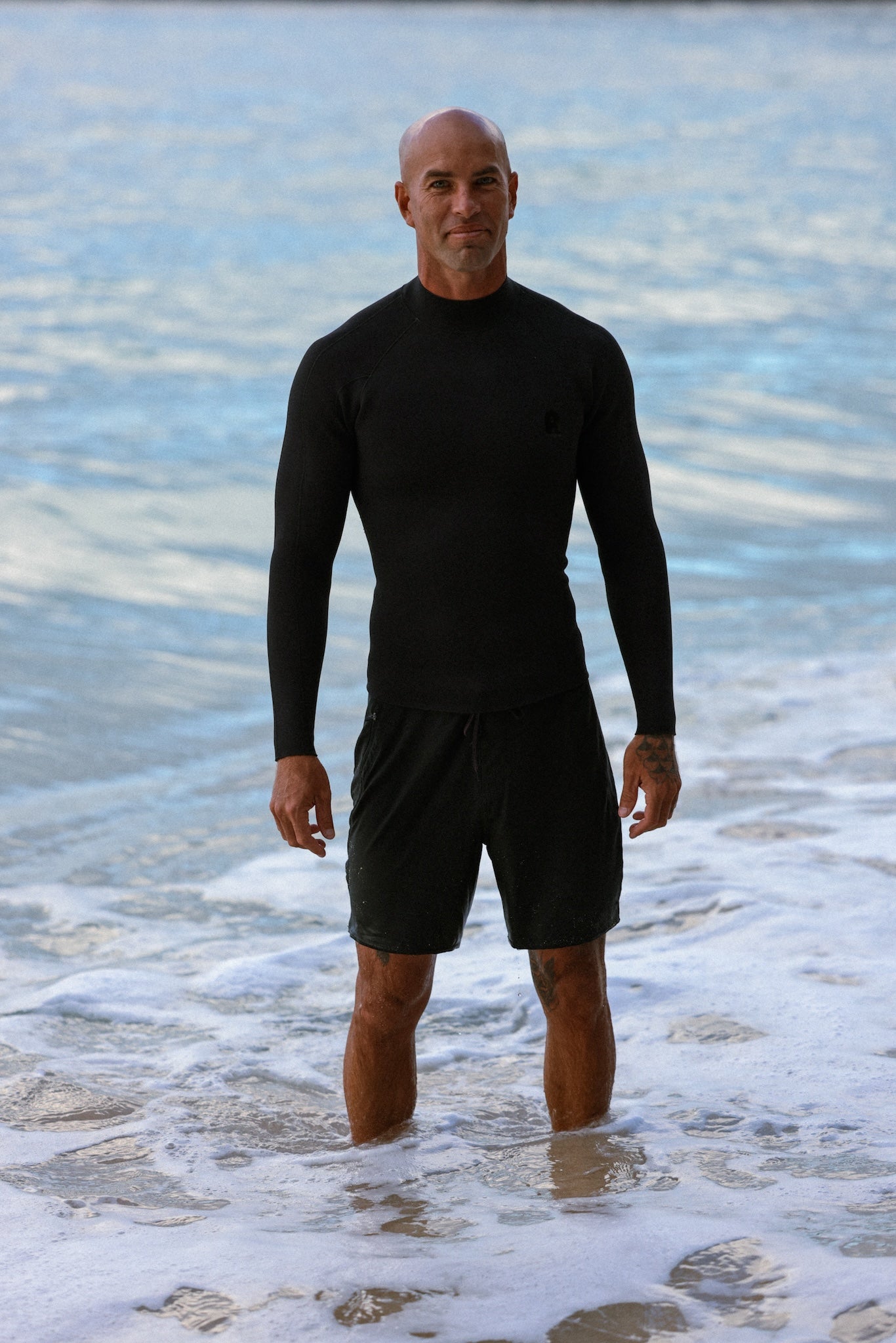 Buzzy Back Zip Top Black 2/2 mm