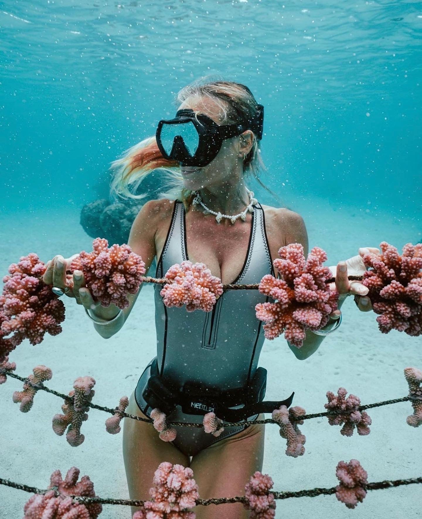 Elle | ECOPRENE One-Piece - Silver Smoothie 2mm