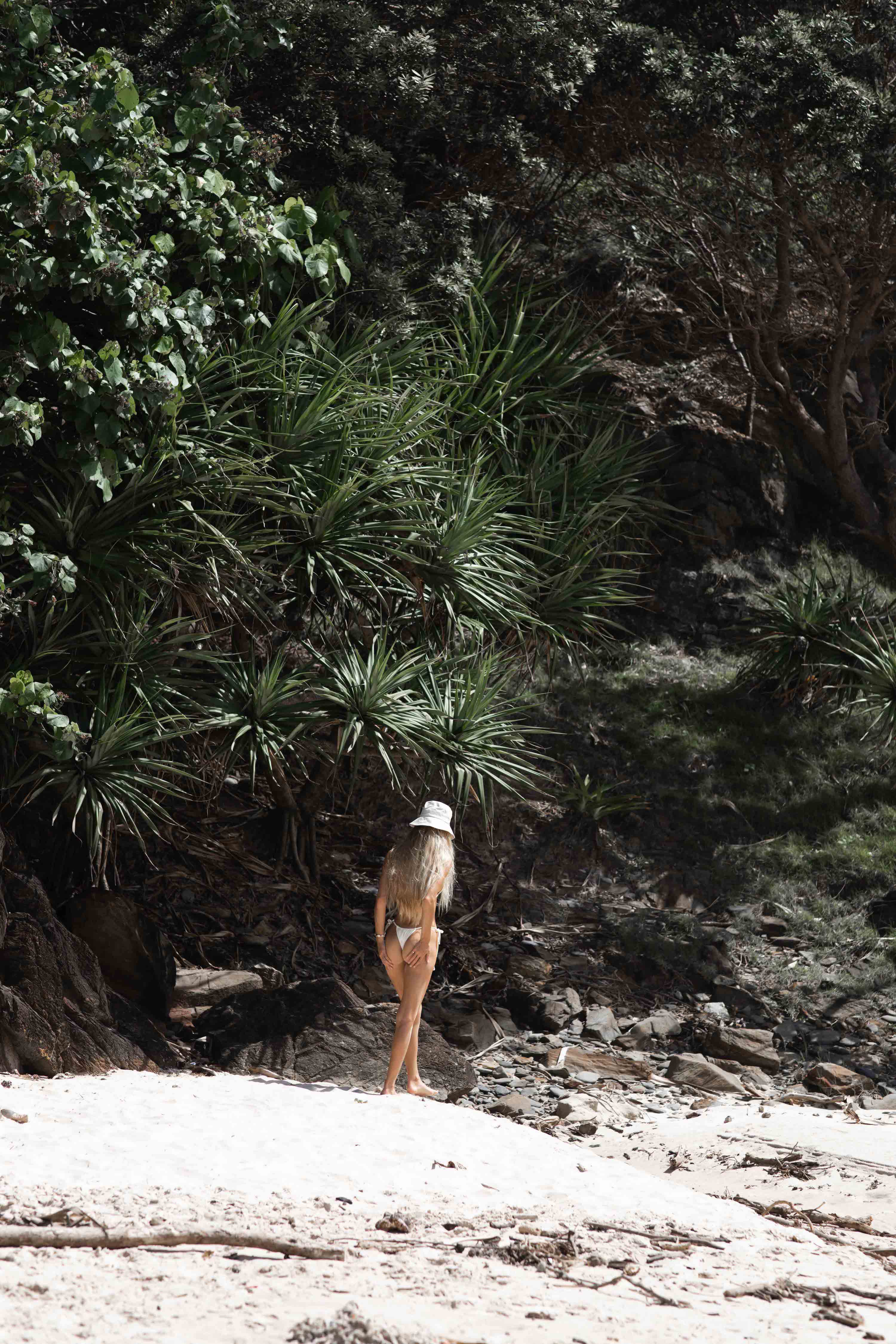 Misty Bottom - mini bikini - brazilian cut- Dune-rib