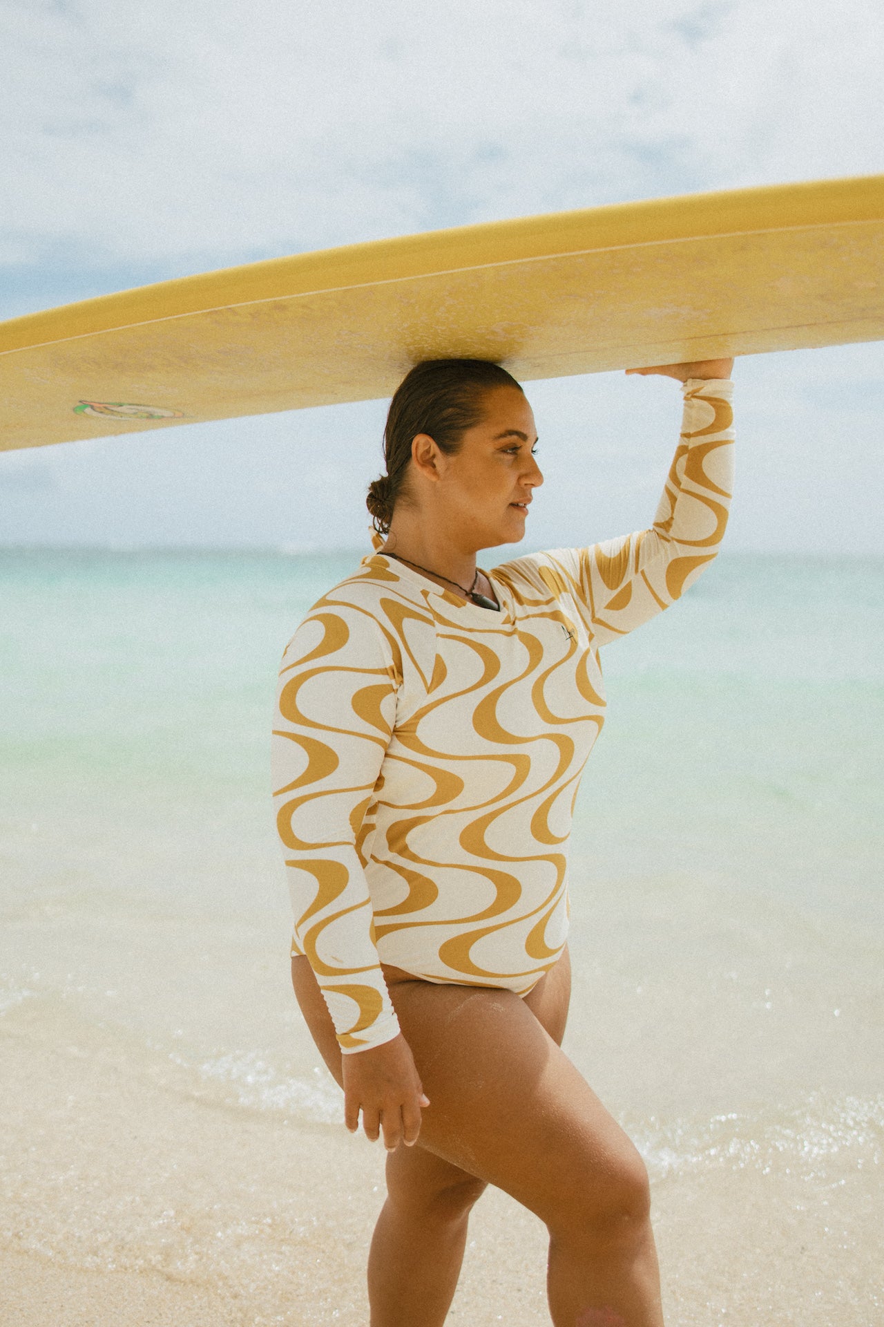 Billie | Long Sleeve One-Piece - Ray Print Made From Recycled Material with longboard | Abysse