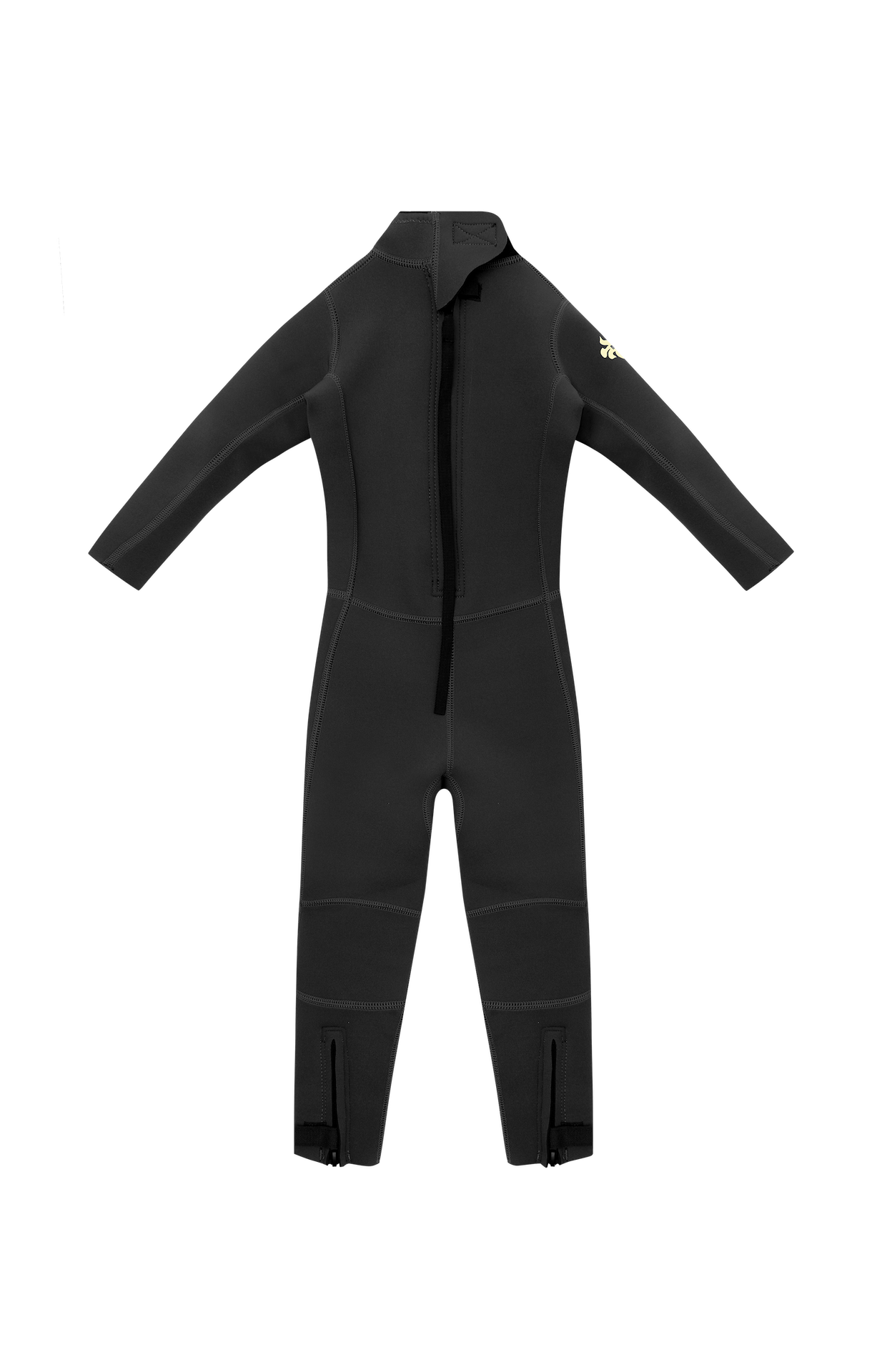 Introducing our Mini Wetsuit range, made for our water spirited children. We believe in creating a better and sustainable world for them. A collection purposefully designed for little active bodies, that love to spend days in the waves, with our Abysse ethos in mind.