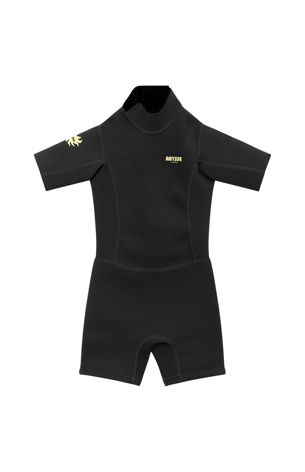 Introducing our Mini Wetsuit range, made for our water spirited children. We believe in creating a better and sustainable world for them. A collection purposefully designed for little active bodies, that love to spend days in the waves, with our Abysse ethos in mind