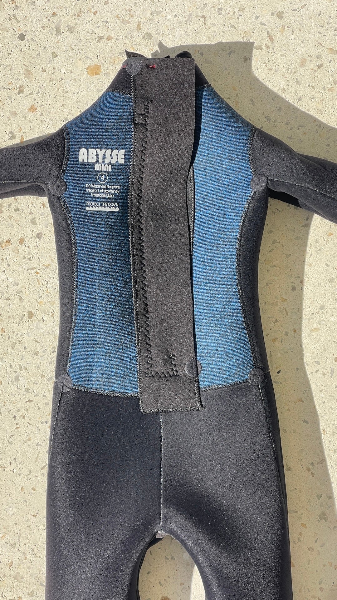 Mano Mini Fullsuit 3/3 mm - Pitaya - kids 1 to 10