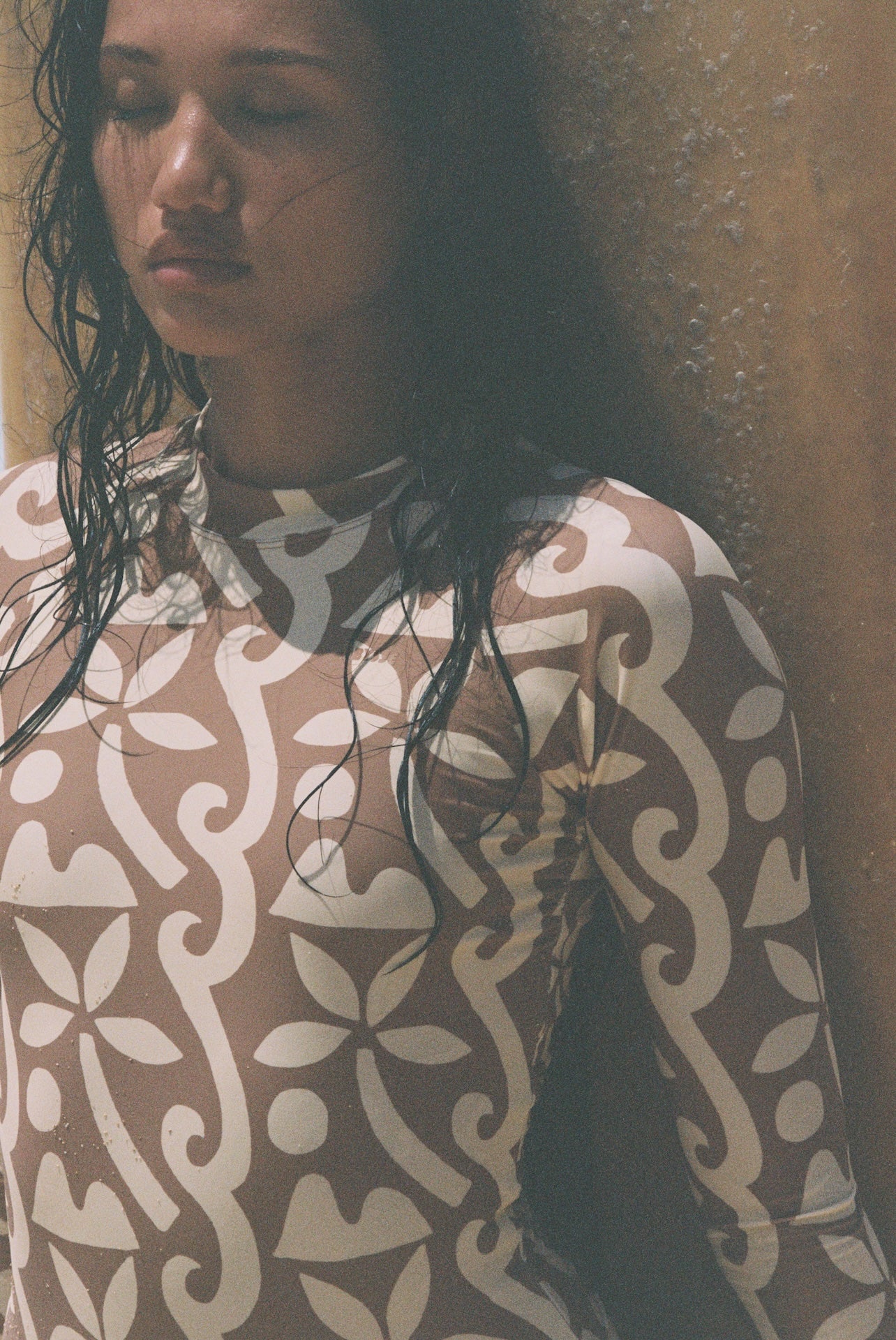 Long Sleeve Surfsuit Ama Island | Sustainable Swimwear