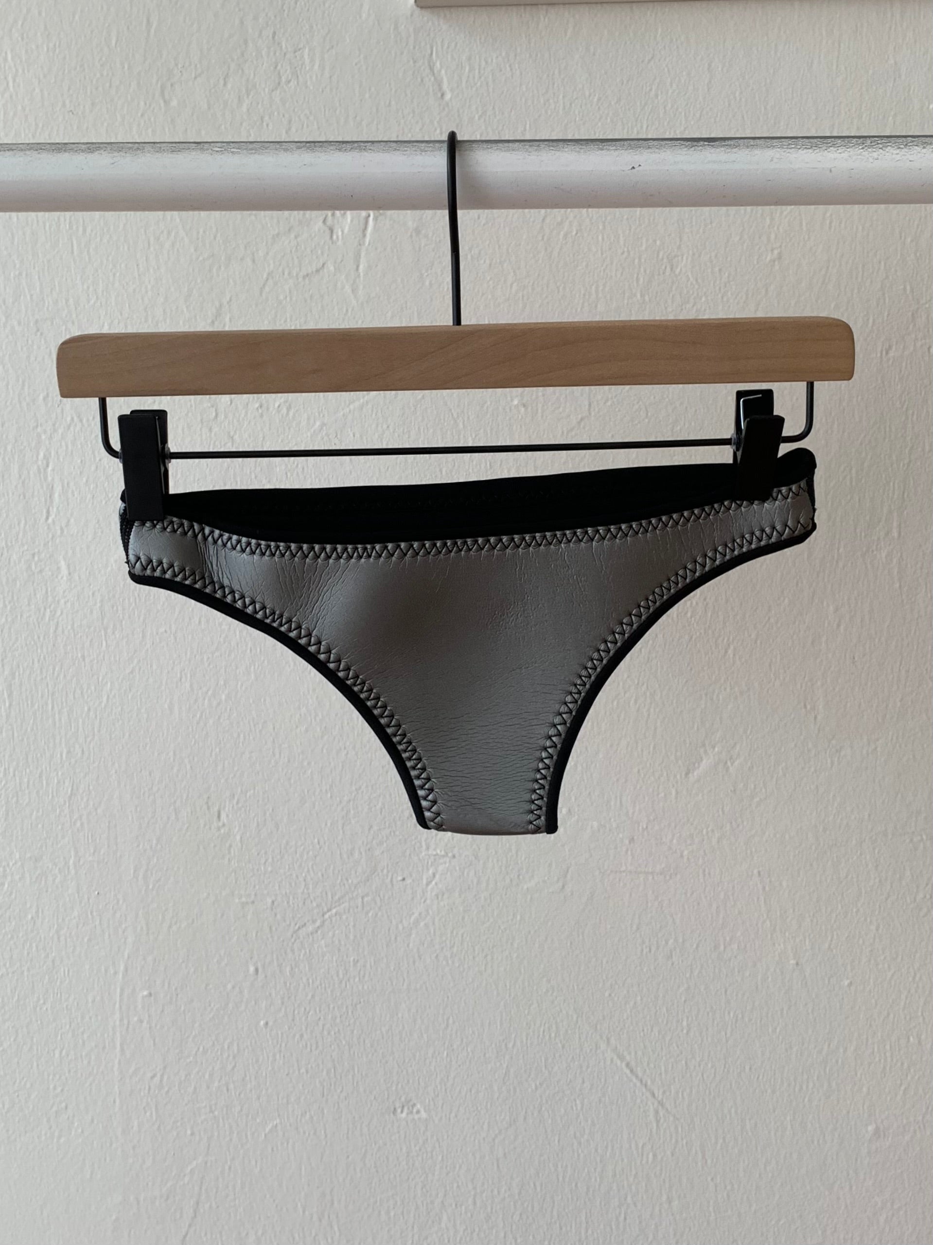 Jenna Silver Bottom - SOLD AS IS - 30%-Abysse